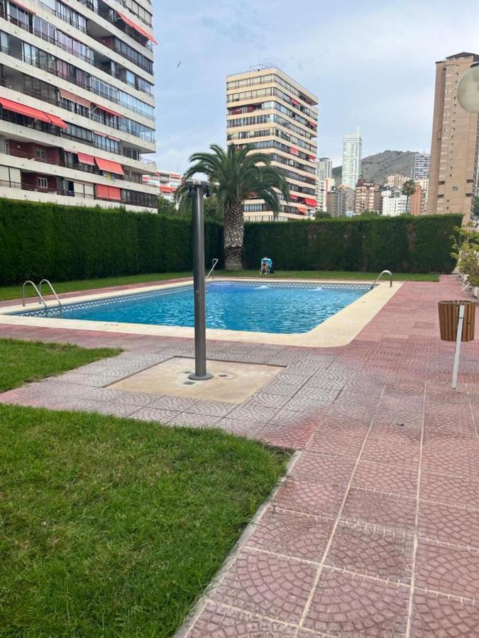 Benidorm Carolina Beach & Pool Apartment Bagian luar foto
