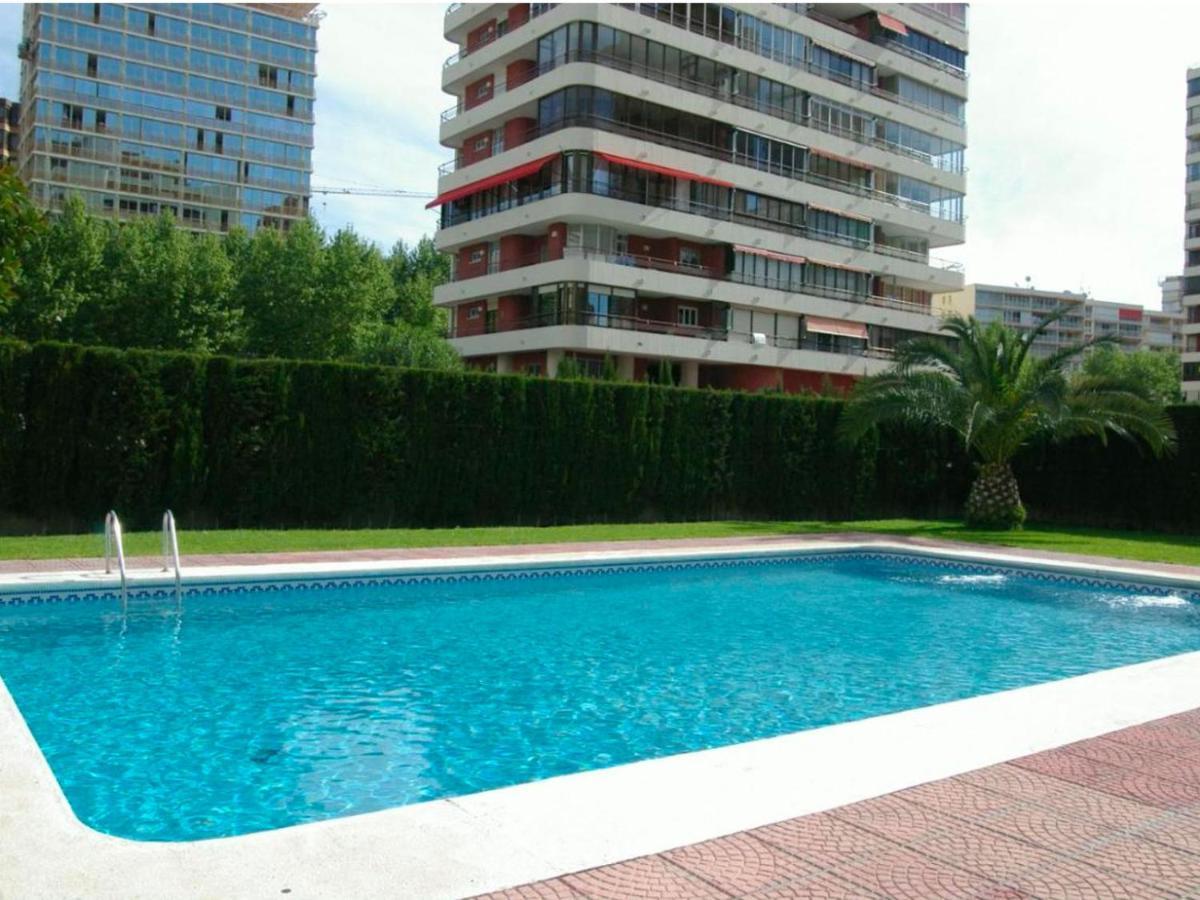 Benidorm Carolina Beach & Pool Apartment Bagian luar foto